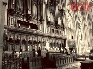 Pews and Organ, Bristol Cathedral - BasicallyRed.com